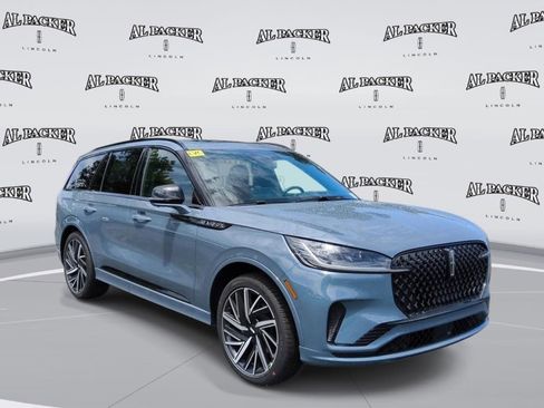 New 2026 Lincoln Aviator Black Label AWD/4WD image 8