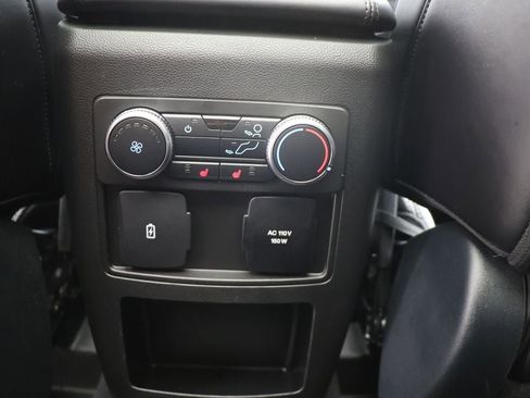 Used 2021 Ford Explorer Platinum w/ Equipment Group 601A image 15