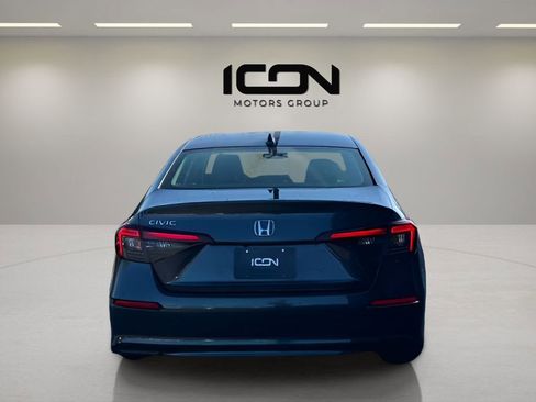 Used 2025 Honda Civic LX image 4