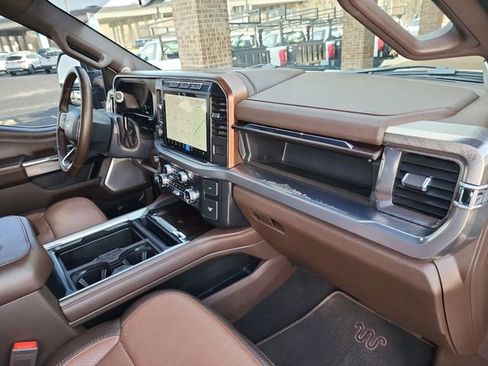 Used 2024 Ford F250 King Ranch w/ Chrome Package image 23