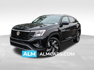 Used 2025 Volkswagen Atlas Cross Sport SE video 1