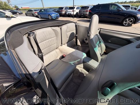 Used 2004 Porsche 911 Carrera RWD image 31