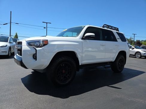 Used 2024 Toyota 4Runner TRD Pro image 3