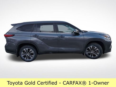 Certified 2023 Toyota Highlander XLE image 7