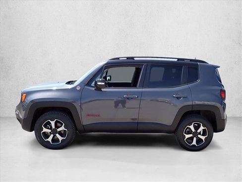 Used 2022 Jeep Renegade Trailhawk AWD/4WD image 2