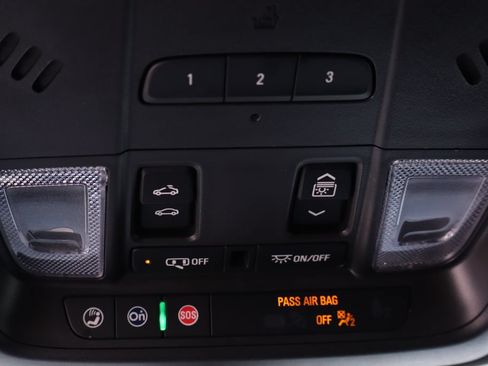 Used 2024 Chevrolet Blazer RS w/ Driver Confidence II Package FWD image 32