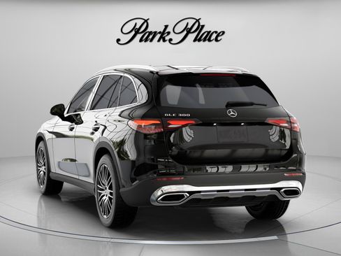 Used 2026 Mercedes-Benz GLC 300 image 15