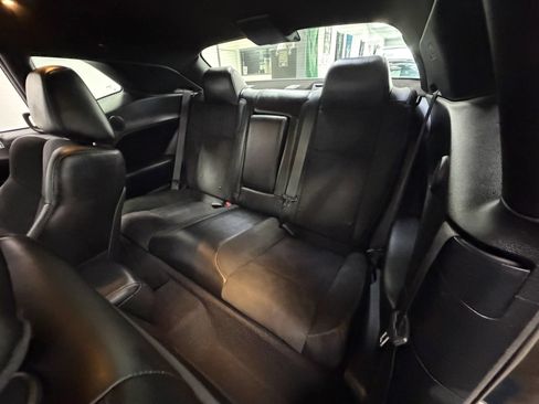 Used 2021 Dodge Challenger R/T Scat Pack RWD image 17