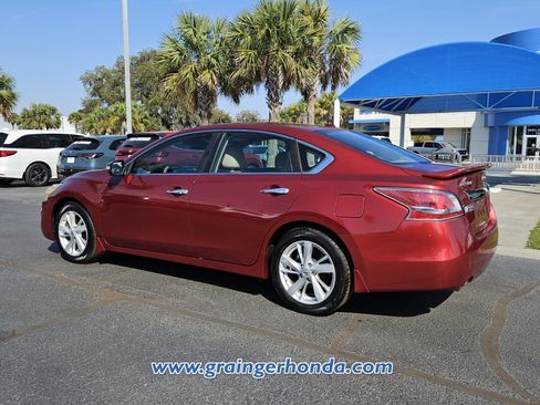 Used 2014 Nissan Altima 2.5 SL w/ Technology Package image 3