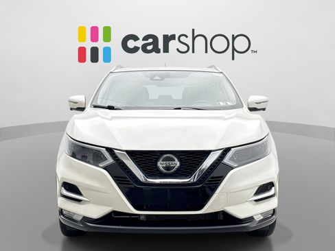 Used 2022 Nissan Rogue Sport SL w/ Premium Package FWD image 8