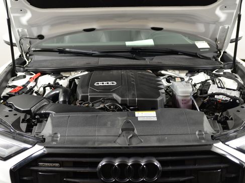 Used 2023 Audi A6 2.0T Premium w/ Convenience Package image 17