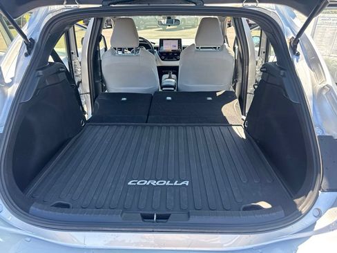 Used 2021 Toyota Corolla SE FWD image 16