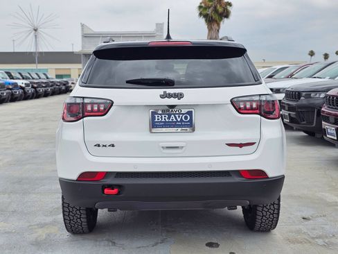 New 2026 Jeep Compass Trailhawk AWD/4WD image 6