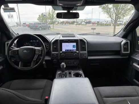 Used 2019 Ford F150 XLT w/ Equipment Group 302A Luxury AWD/4WD image 10