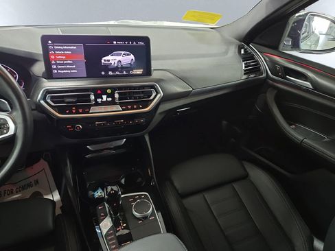 Used 2023 BMW X4 xDrive30i w/ M Sport Package AWD/4WD image 17