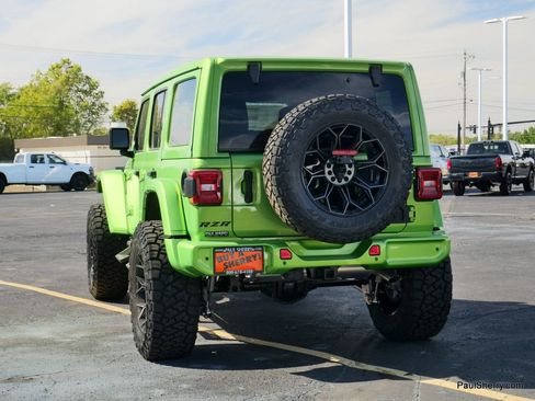 New 2025 Jeep Wrangler Willys AWD/4WD image 14