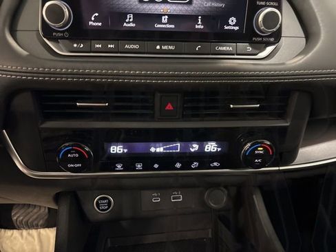 Certified 2023 Nissan Rogue SV image 23