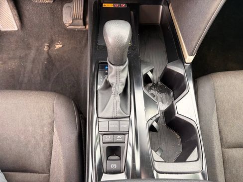 Used 2025 Toyota Camry LE FWD image 21