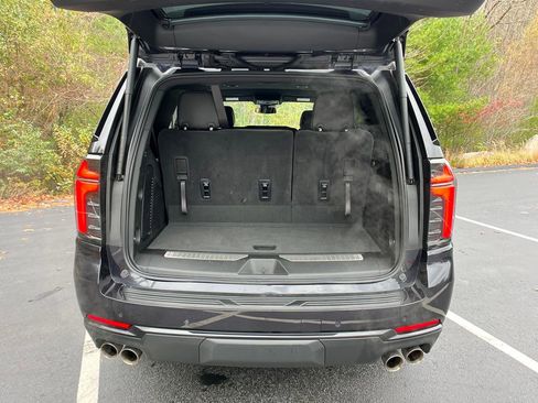 Used 2025 Chevrolet Tahoe Z71 image 24