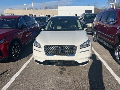 Used 2022 Lincoln Corsair Grand Touring w/ Elements Technology Bundle image 2