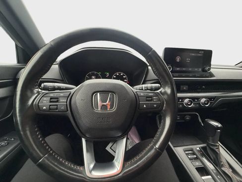 Used 2023 Honda CR-V Sport image 11
