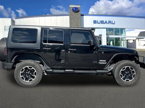 Used 2013 Jeep Wrangler Unlimited Sport AWD/4WD image 6