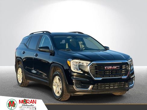 Certified 2023 GMC Terrain SLE w/ Driver Convenience Package image 2