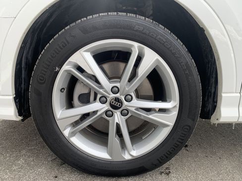 Used 2023 Audi Q3 2.0T Premium w/ Convenience Package image 22