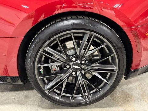 Used 2018 Chevrolet Camaro ZL1 RWD image 5