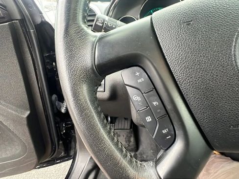 Used 2017 Buick Enclave Leather image 15