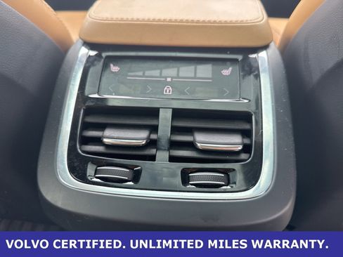 Certified 2023 Volvo XC90 B6 Ultimate image 15