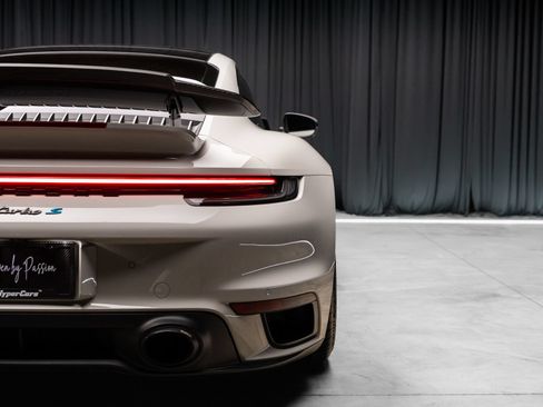 Used 2022 Porsche 911 Turbo S AWD/4WD image 38