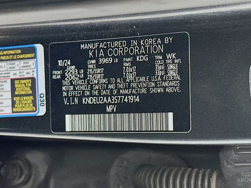 Used 2025 Kia Seltos S image 12