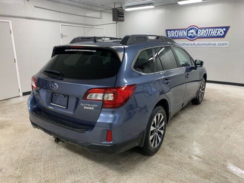 Used 2016 Subaru Outback 2.5i Limited image 8