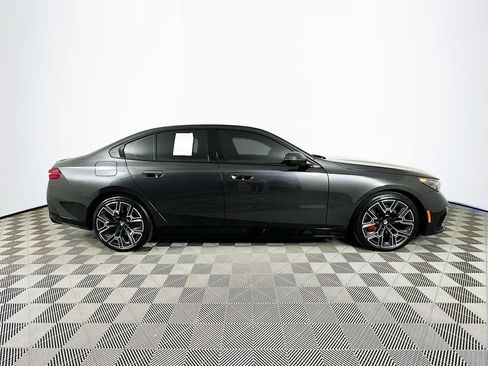 Used 2026 BMW 550e xDrive w/ Premium Package image 10