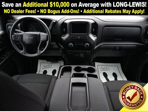 Used 2025 Chevrolet Silverado 2500 Custom w/ Custom Value Package image 17