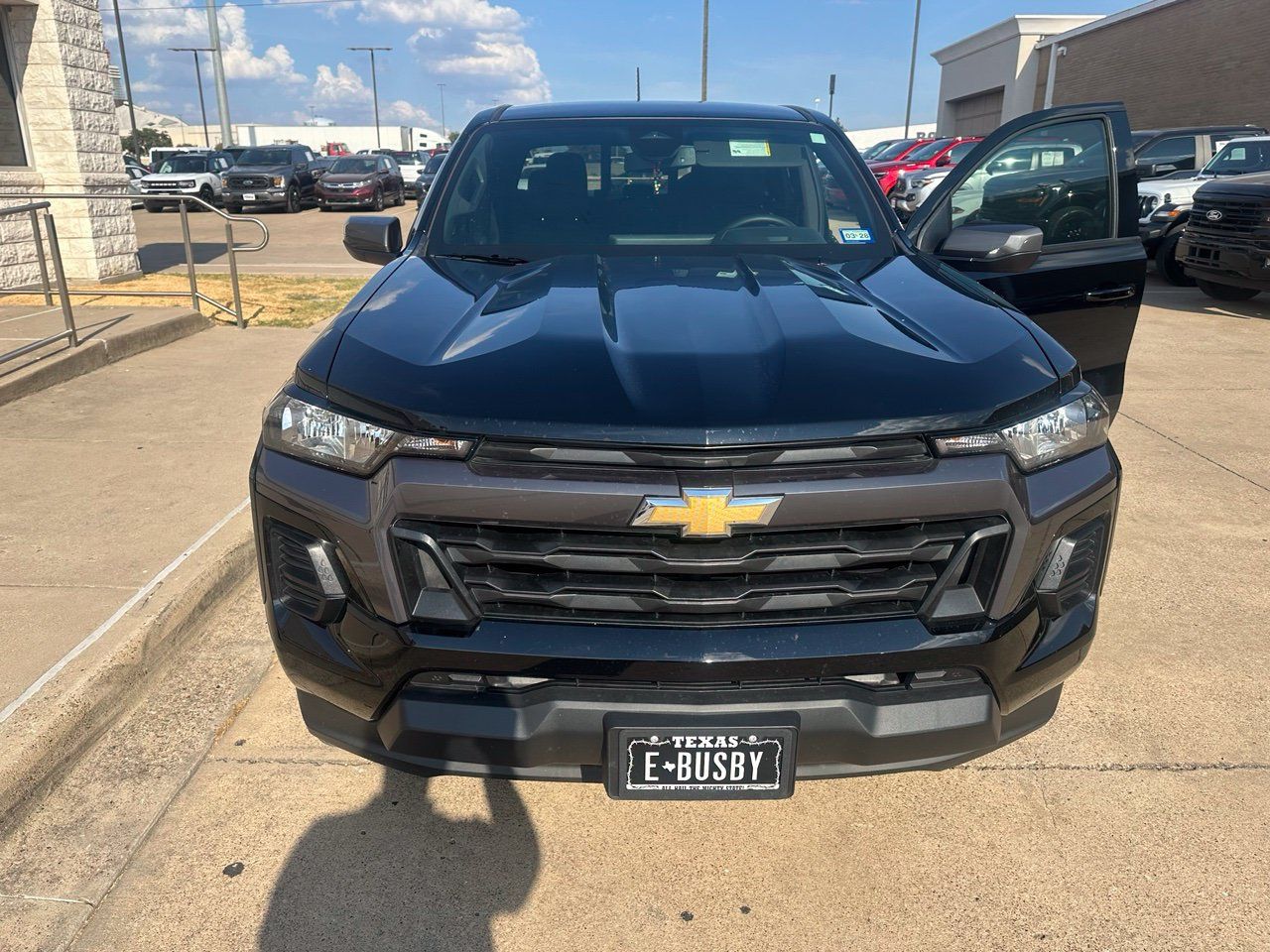 Used 2026 Chevrolet Colorado LT w/ Advanced Trailering Package RWD image 2