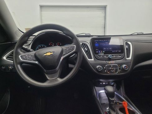Used 2022 Chevrolet Malibu LS w/ Driver Confidence Package II FWD image 22