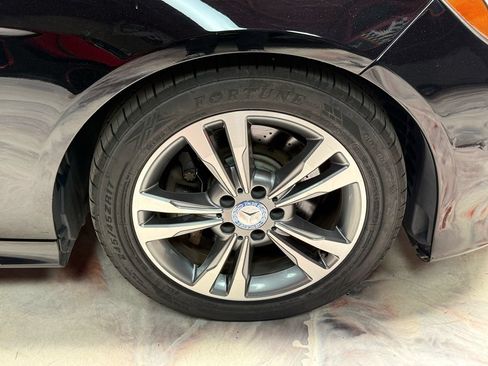 Used 2014 Mercedes-Benz E 350 4MATIC Sedan w/ Premium 1 Package image 38