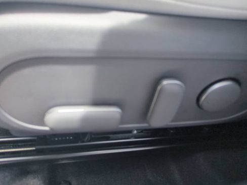 New 2026 Hyundai Kona Limited FWD image 23