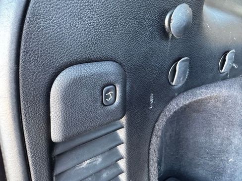 Used 2012 Jeep Grand Cherokee Overland image 42