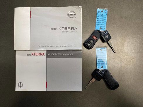 Used 2012 Nissan Xterra PRO-4X image 28