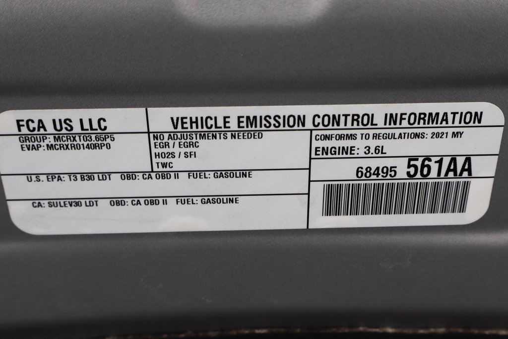 Used 2021 Chrysler Pacifica Touring-L FWD image 12