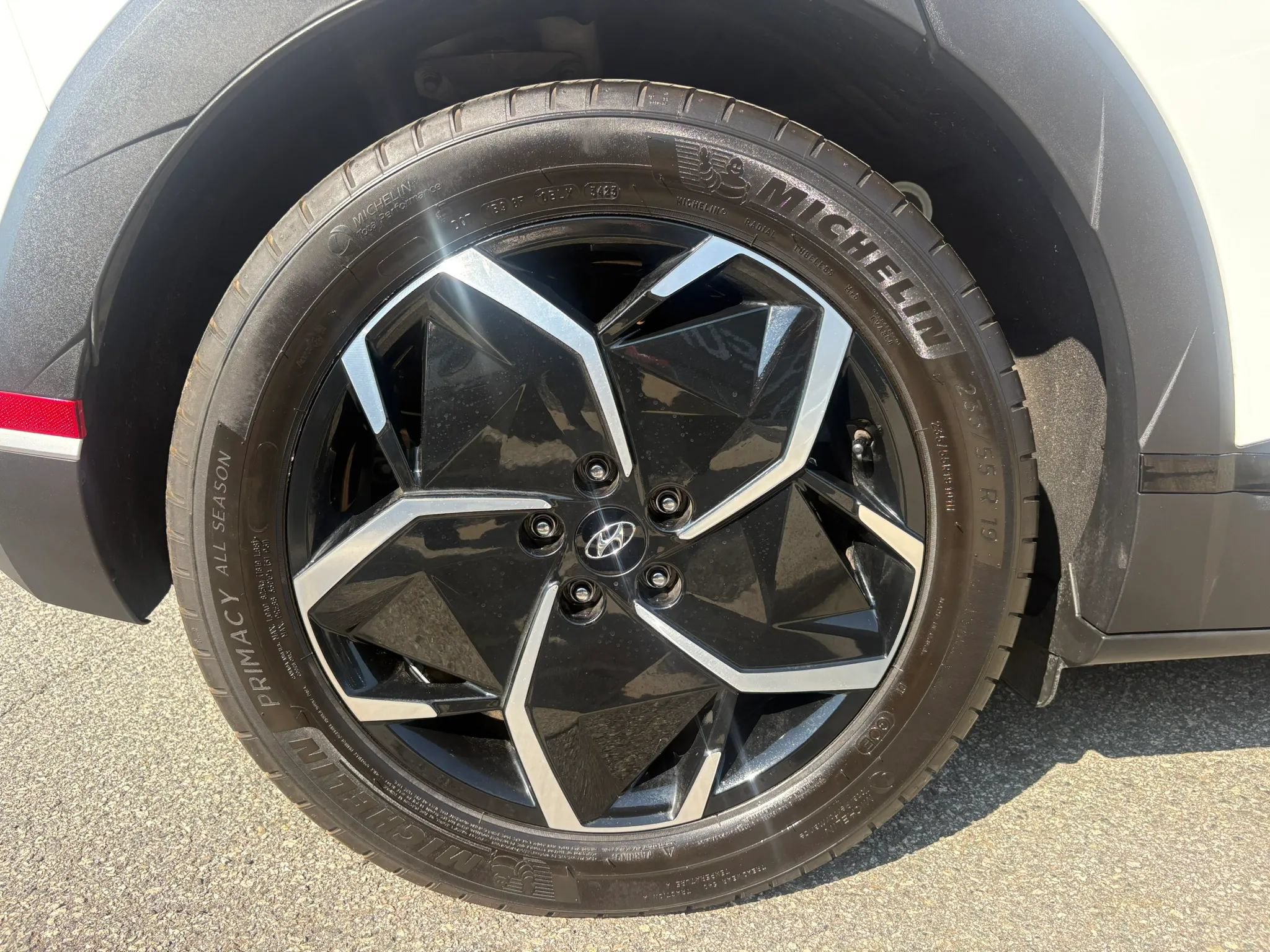 Used 2024 Hyundai Ioniq 5 SEL RWD image 33