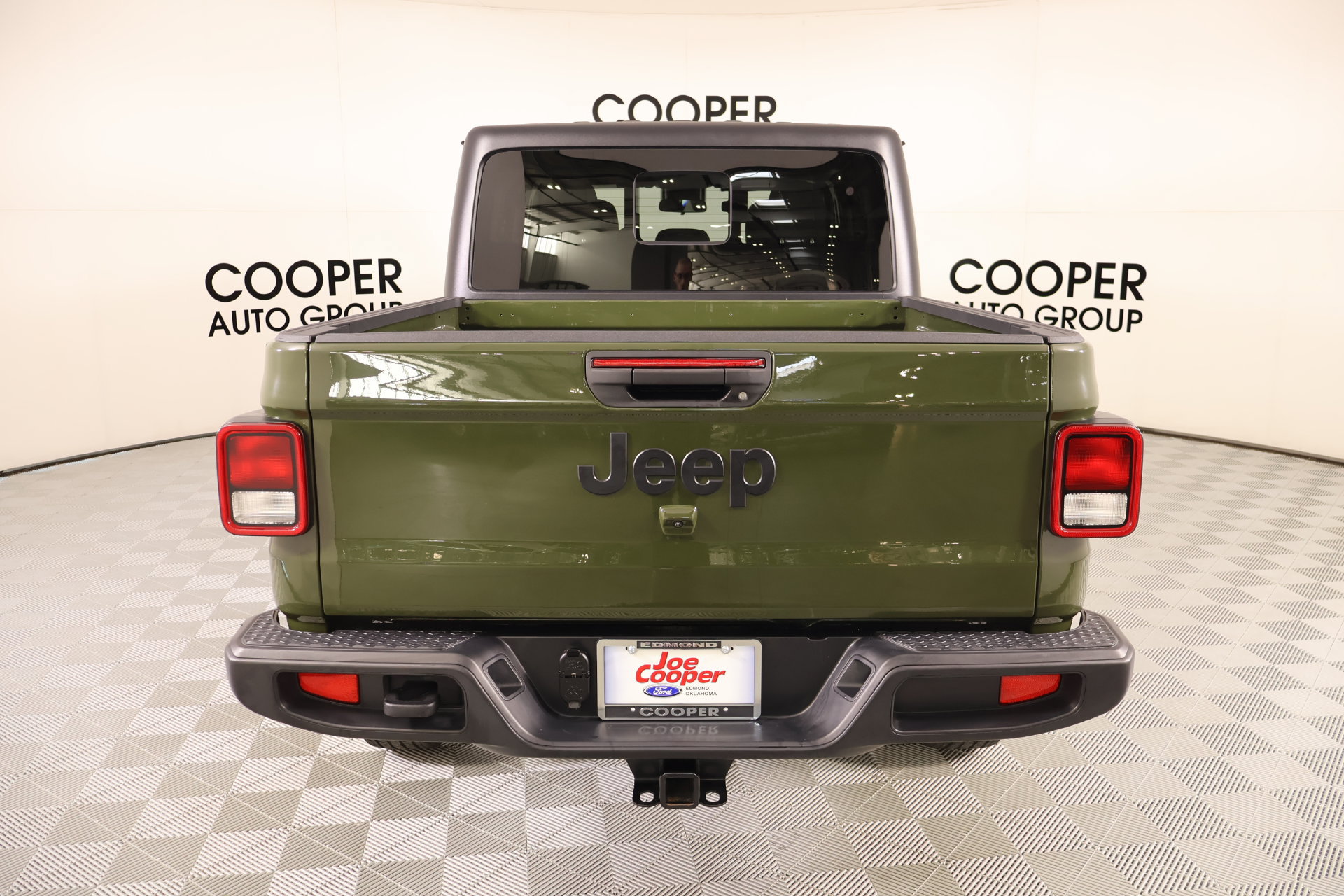 Used 2024 Jeep Gladiator Sport AWD/4WD image 21