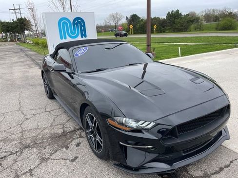Used 2021 Ford Mustang Premium RWD image 27