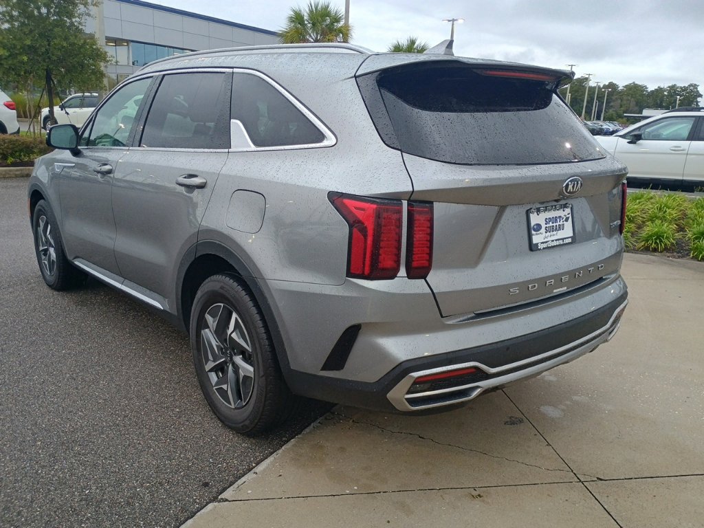 Used 2021 Kia Sorento EX FWD image 7
