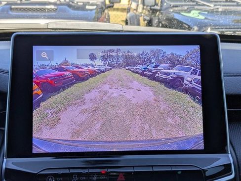 New 2026 Jeep Compass Latitude image 21