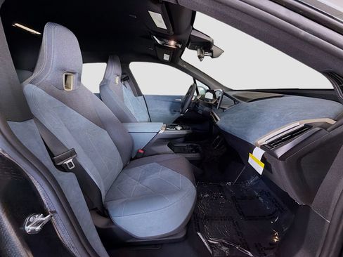 New 2026 BMW iX xDrive45 AWD/4WD image 29