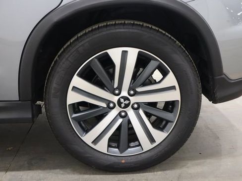 Used 2024 Mitsubishi Outlander Sport ES AWD/4WD image 37